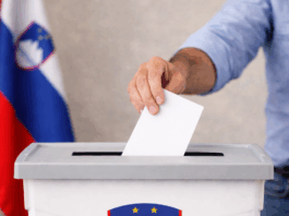 Glasovanje za volilne upravičence, ki bodo na dan glasovanja v tujini