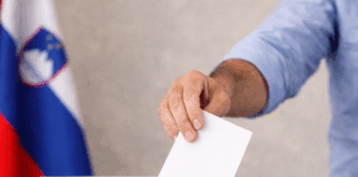 Glasovanje za volilne upravičence, ki bodo na dan glasovanja v tujini