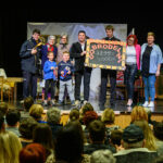 Dobrodelna predstava Zagraška mama 2 združila srca za malega Jaka