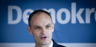 Zanimivo: Logar že napoveduje možnost koalicije z Robertom Golobom