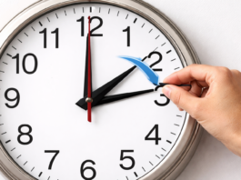 S premikom urnih kazalcev smo prešli na poletni čas