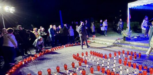 Na Trgu republike so se v soboto znova spomnili žrtev komunističnega nasilja (video)