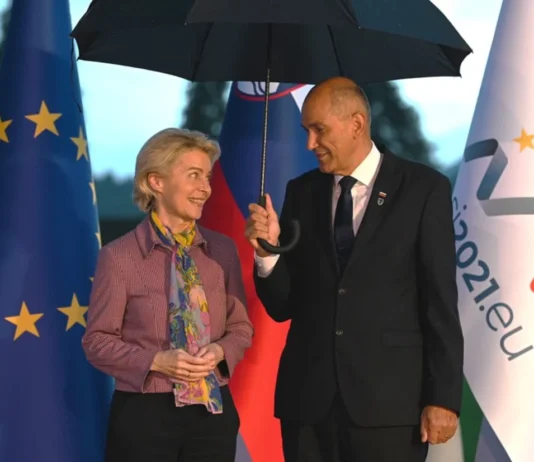 Čestitke novemu predsedniku vlade dežujejo
