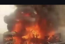 Kamion popolnoma zgorel na avtocesti pri Šimanovcih, slišale so se detonacije