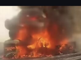Kamion popolnoma zgorel na avtocesti pri Šimanovcih, slišale so se detonacije
