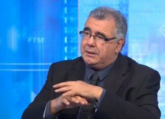 Svinger Juri izbrisal tvit, v katerem je poslanko primerjal s Pujso Pepo