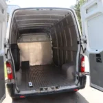 Požagali devet drogov telekomunikacijskega omrežja in odnesli 370 metrov kabla