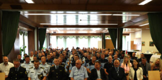 Sprejem zaposlenih v policiji, ki so sodelovali v intervenciji na območju Uršnih sel