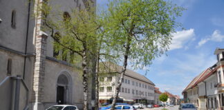 Ministrstvo objavilo predloge trase dolgo pričakovane ribniške obvoznice
