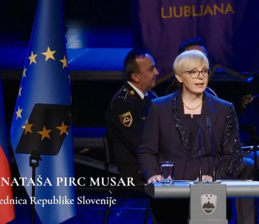 Je Pirc Musarjeva izkoristila predsedniško funkcijo in dobila plačilo za svoj govor?