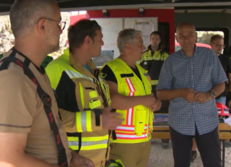 Pogorišče v Bovcu si je ogledal tudi premier Janša