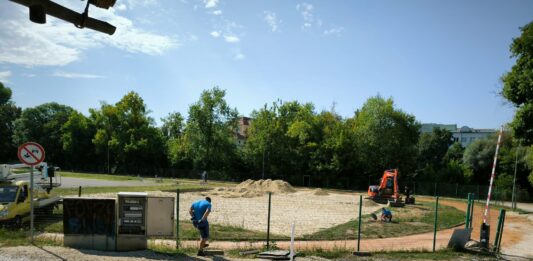 Novo mesto: Na Loki gradnja Urbanega parka – igrišča začasno zaprta