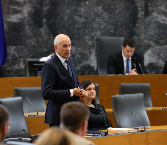 Janez Janša: Vlada bo storila vse za blaženje posledic energetske draginje