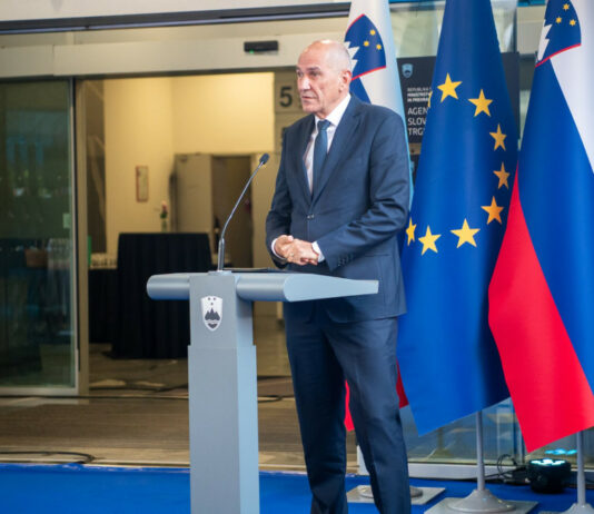 Vlada uresničuje obljube o selitvi ministrstev iz Ljubljane