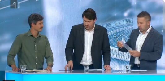 Poslanec Reberšek šokiral Mesca in mu ponudil škarje