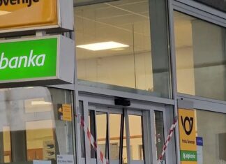 Ponoči očitno vdrli v novomeško pošto