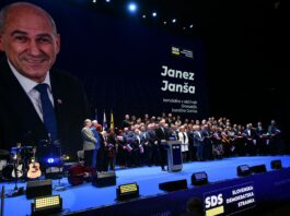SDS še povečala prednost pred Gibanjem Svoboda
