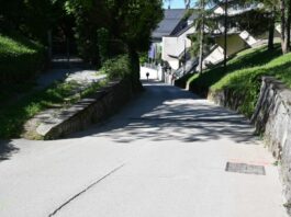 Novo mesto: Vlada odobrila brezplačen prenos zemljišč za garažno hišo
