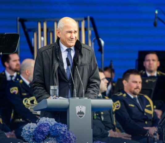 Janez Janša: “Danes je nov dan”