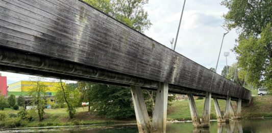 Novo mesto: Občina v prenovo brvi na Loki in stavbe na Kandijski cesti za študente