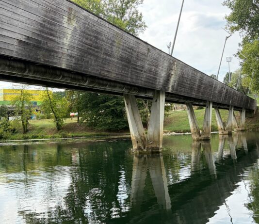 Novo mesto: Občina v prenovo brvi na Loki in stavbe na Kandijski cesti za študente