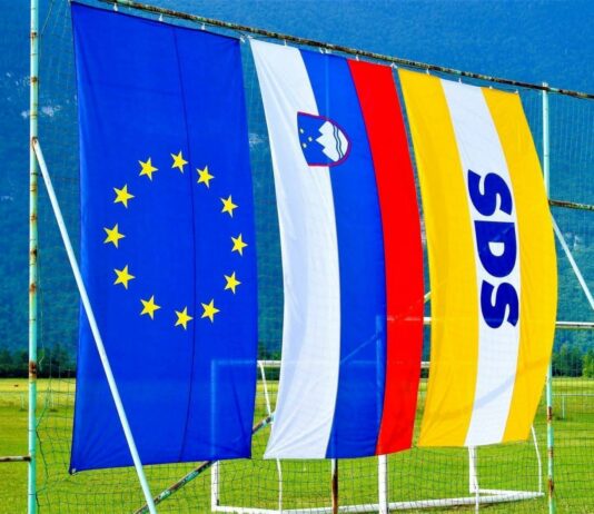 SDS krepi vrste: več kot 36.000 članov in skoraj 8.000 novih v letu 2026 – raste tudi SDM